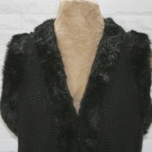 JW Vest Faux Fur Trim Knit Wool Blend Sleeveless Classic Winter Chunky Black LG - Picture 2 of 13